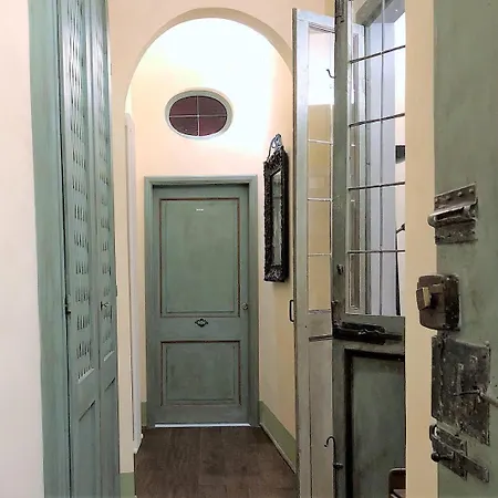 Alla Scala 1746 Vecchia 게스트하우스 *